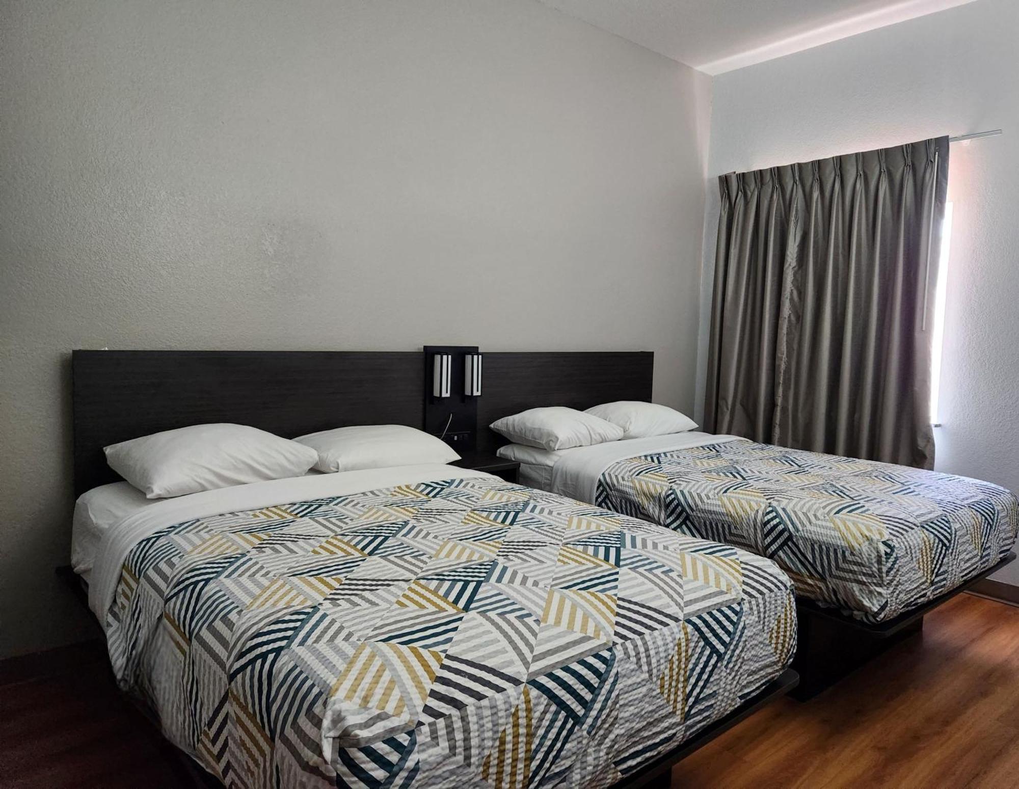 Hotel Baymont By Wyndham San Antonio Airport Extérieur photo