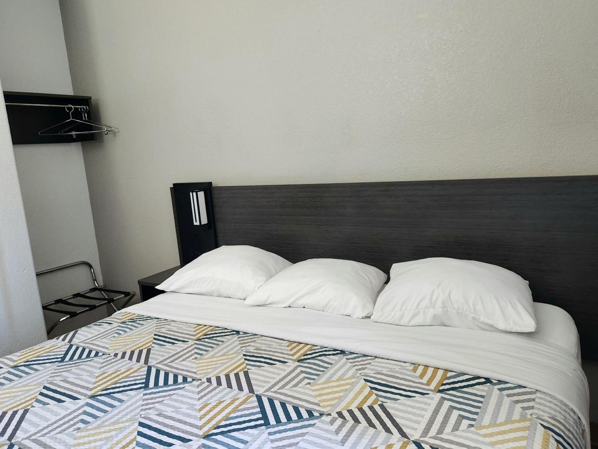 Hotel Baymont By Wyndham San Antonio Airport Extérieur photo