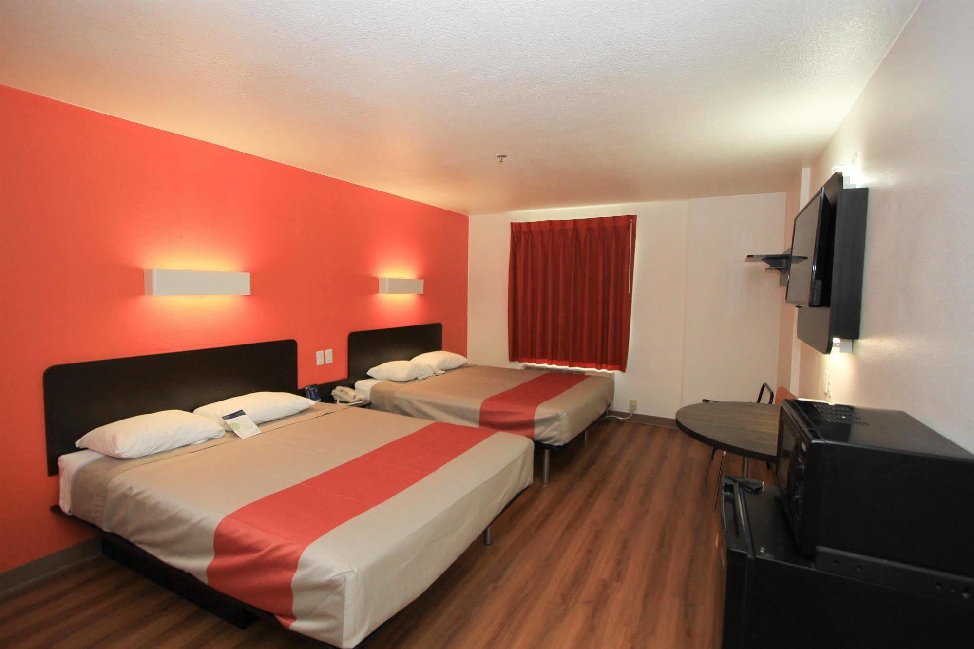 Hotel Baymont By Wyndham San Antonio Airport Extérieur photo