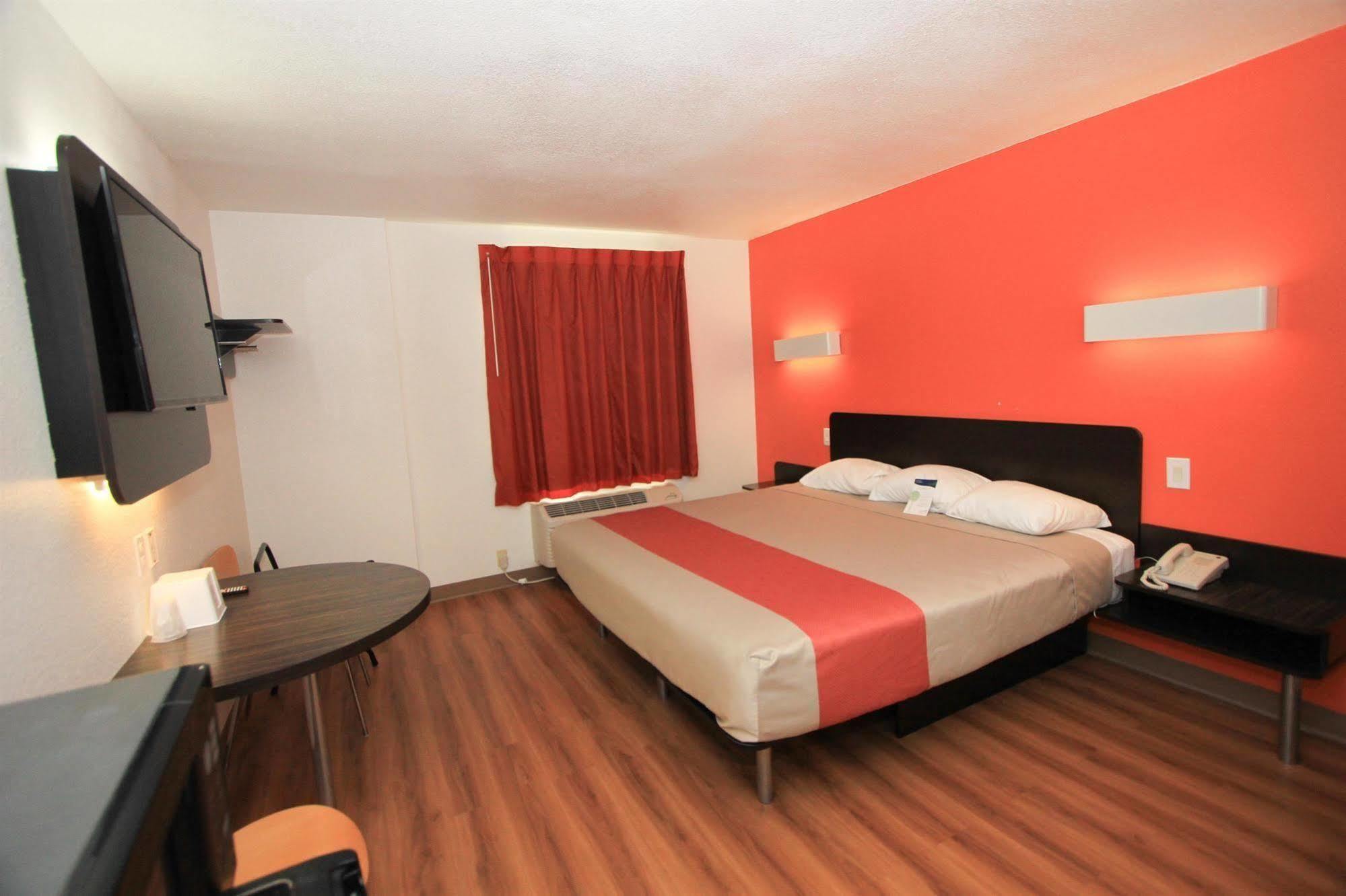 Hotel Baymont By Wyndham San Antonio Airport Extérieur photo